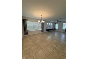 6425 AUTUMN WOODS WAY, SARASOTA, FL 34243 - MLS#MFRA4665131