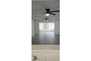 321 TIMBERLAKE DRIVE, BRADENTON, FL 34210 - MLS#MFRA4665135