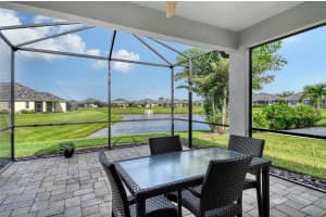 7542 CAMPUS COVE, SARASOTA, FL 34243 - MLS#MFRA4665152