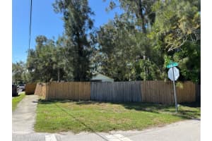 800 JEFFERSON AVENUE, SARASOTA, FL 34237 Sold 03/02/26