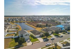 431 GRIS SKY LANE, BRADENTON, FL 34212 - MLS#MFRA4665183