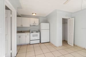 2418 10TH STREET, BRADENTON, FL 34205 - MLS#MFRA4665193