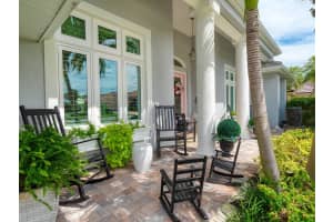 8600 WOODBRIAR DRIVE, SARASOTA, FL 34238 Sold 11/14/25