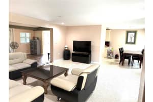 4227 OLIVE AVENUE, SARASOTA, FL 34231 - MLS#MFRA4665250