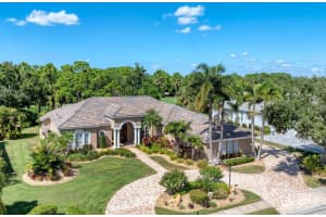 8214 REGENTS COURT, UNIVERSITY PARK, FL 34201 - MLS#MFRA4665262