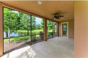 7546 DIVOT LOOP, LAKEWOOD RANCH, FL 34202 - MLS#MFRA4665267