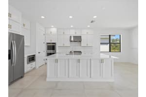 12815 MORNING MIST PLACE, VENICE, FL 34293 - MLS#MFRA4665268