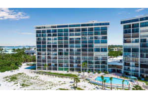 19 WHISPERING SANDS DRIVE, SARASOTA, FL 34242 - MLS#MFRA4665270