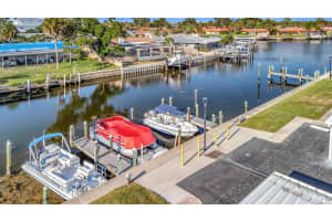 9718 HERNANDO COURT, BRADENTON, FL 34210 - MLS#MFRA4665283