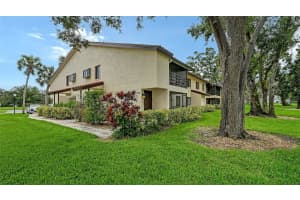 5785 GARDENS DRIVE, SARASOTA, FL 34243 Sold 12/05/25