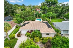 442 N Shore Dr, SARASOTA