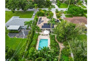 442 SHORE DRIVE, SARASOTA, FL 34234 - MLS#MFRA4665297