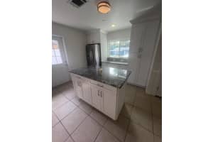 4731 VIOLET AVENUE, SARASOTA, FL 34233 - MLS#MFRA4665302