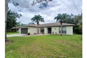 4131 CENTER GATE BOULEVARD, SARASOTA, FL 34233 - MLS#MFRA4665389