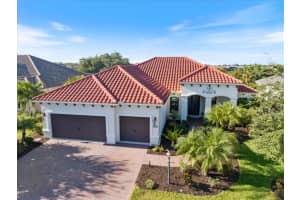 26651 Raphis Royale Blvd, ENGLEWOOD