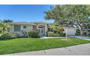4010 GREEN TREE AVENUE, SARASOTA, FL 34233 - MLS#MFRA4665423