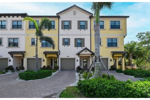 5560 Cannes Cir #3-106, SARASOTA