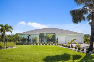 1905 PALM VIEW ROAD, SARASOTA, FL 34240 - MLS#MFRA4665440