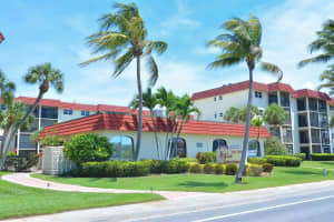 925 BEACH ROAD, SARASOTA, FL 34242 - MLS#MFRA4665443