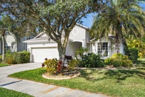 8982 FOUNDERS CIR, PALMETTO, FL 34221 - MLS#MFRA4665467