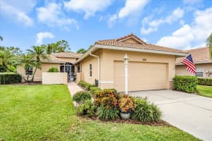 235 AUBURN WOODS CIRCLE, VENICE, FL 34292 - MLS#MFRA4665479