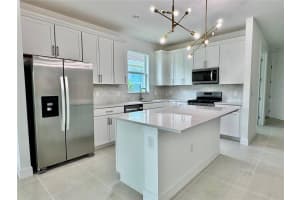 10478 SEA BREEZE RIDGE DRIVE, ENGLEWOOD, FL 34223 - MLS#MFRA4665485