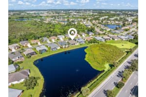 6319 STURBRIDGE COURT, SARASOTA, FL 34238 - MLS#MFRA4665536