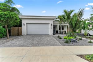 2524 ARLINGTON STREET, SARASOTA, FL 34239 Sold 10/29/25