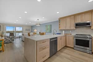 9393 MIDNIGHT PASS ROAD, SARASOTA, FL 34242 - MLS#MFRA4665585