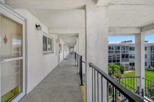 708 TAMIAMI TRAIL, VENICE, FL 34285 - MLS#MFRA4665648