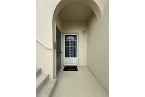 8335 GLENROSE WAY, SARASOTA, FL 34238 - MLS#MFRA4665663