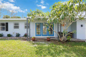 723 45TH STREET COURT, PALMETTO, FL 34221 - MLS#MFRA4665705