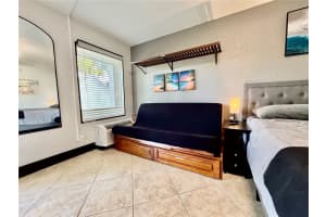 7150 TAMIAMI TRAIL, SARASOTA, FL 34243 - MLS#MFRA4665730