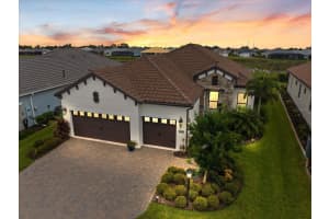 26616 Irwin Dr, ENGLEWOOD