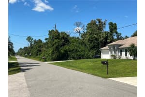 CHIPLEY AVE, NORTH PORT, FL 34286 - MLS#MFRA4665741
