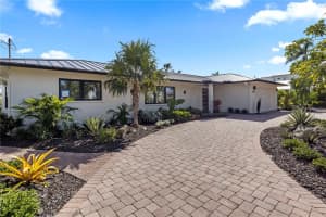 624 DUNDEE LANE, HOLMES BEACH, FL 34217 - MLS#MFRA4665745