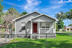 304 21st St W, PALMETTO