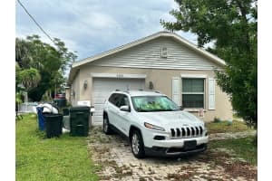 4000 ALMOND AVENUE, SARASOTA, FL 34234 - MLS#MFRA4665776