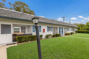 4444 SWIFT ROAD, SARASOTA, FL 34231 - MLS#MFRA4665781
