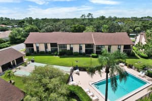 6221 TIMBER LAKE DRIVE, SARASOTA, FL 34243 - MLS#MFRA4665807