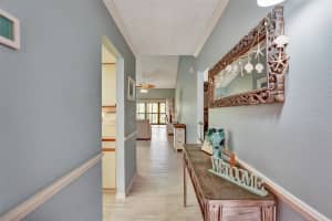 6221 TIMBER LAKE DRIVE, SARASOTA, FL 34243 - MLS#MFRA4665807