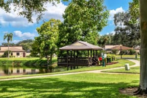 3638 GLEN OAKS MANOR DRIVE, SARASOTA, FL 34232 - MLS#MFRA4665816