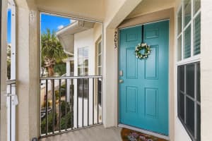 414 LAUREL LAKE DRIVE, VENICE, FL 34292 - MLS#MFRA4665853