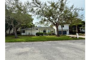 1359 HARBOR DRIVE, SARASOTA, FL 34239 - MLS#MFRA4665856