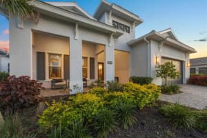 8195 REDONDA LOOP, LAKEWOOD RANCH, FL 34202 - MLS#MFRA4665866