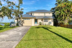 913 TROPICAL DRIVE, BRADENTON, FL 34208 - MLS#MFRA4665870