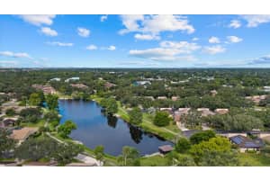 3953 GLEN OAKS MANOR DRIVE, SARASOTA, FL 34232 - MLS#MFRA4665903