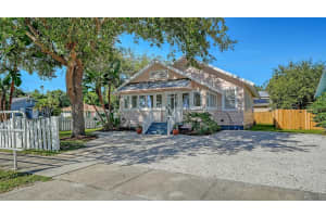 1150 PATTISON AVENUE, SARASOTA, FL 34237 - MLS#MFRA4665904