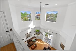 4929 OXFORD DRIVE, SARASOTA, FL 34242 - MLS#MFRA4665924