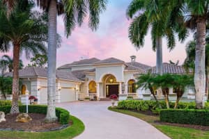 7320 BARCLAY COURT, UNIVERSITY PARK, FL 34201 - MLS#MFRA4665937